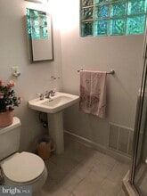 9700 Kenmore Dr in Kensington, MD - Building Photo - Building Photo