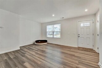 158 Barrington Creek Rd in Powdersville, SC - Building Photo - Building Photo