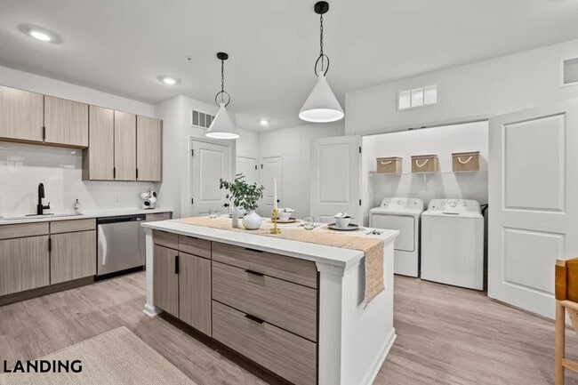 13450 Perdido Key Dr, Unit 10110 in Pensacola, FL - Building Photo - Building Photo