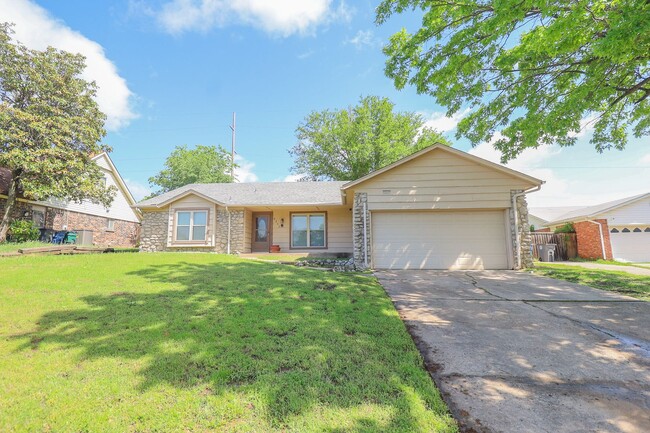 2311 W Oklahoma Pl in Tulsa, OK - Building Photo - Building Photo