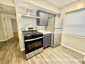 7750 Stillwell Rd-Unit -1 in Cincinnati, OH - Building Photo - Building Photo