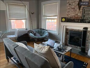 583 Massachusetts Ave in Boston, MA - Foto de edificio - Building Photo