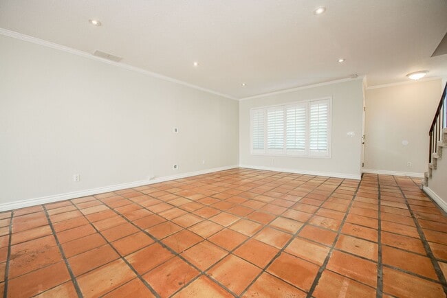 21204 Sailors Bay Ln in Huntington Beach, CA - Building Photo - Building Photo