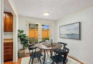 21040 121st Pl SE in Kent, WA - Building Photo - Building Photo