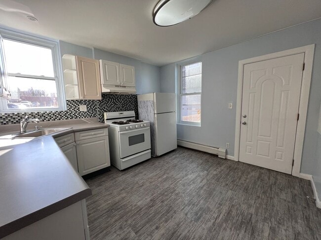 1101 43rd St in North Bergen, NJ - Building Photo - Building Photo