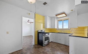 418 E Belle Terrace in Bakersfield, CA - Building Photo - Building Photo