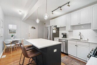 1013 N Paulina St in Chicago, IL - Building Photo - Building Photo