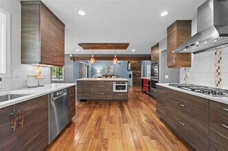 1733 Camelot Dr in Madison, WI - Building Photo - Building Photo