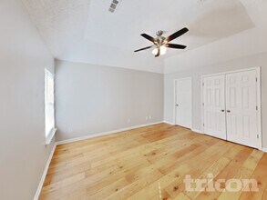 4021 Deer Run Trce in Spring Hill, TN - Foto de edificio - Building Photo