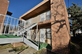 4416 Marble Ave NE in Albuquerque, NM - Building Photo - Building Photo