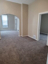 1328 Indiana Ave in Toledo, OH - Foto de edificio - Building Photo