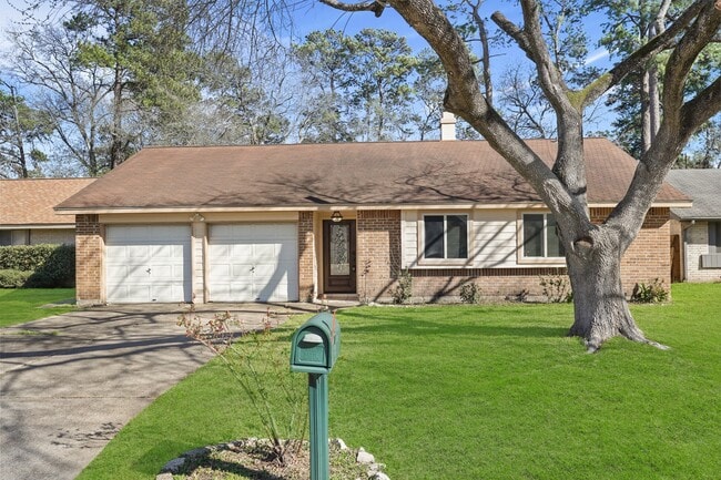 property at 15226 Flamingo Park