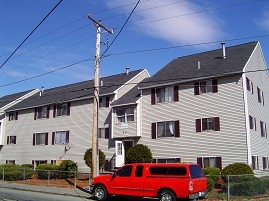 861-871 Middlesex St in Lowell, MA - Foto de edificio - Building Photo