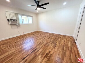 1146 N Formosa Ave in West Hollywood, CA - Building Photo - Building Photo