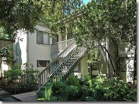 1508 Pelican Cove Rd in Sarasota, FL - Building Photo