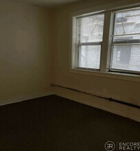 19 Peterborough St in Boston, MA - Foto de edificio - Building Photo