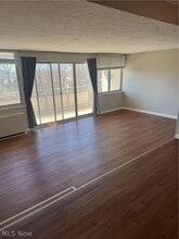 12900 Lake Ave in Lakewood, OH - Building Photo - Building Photo