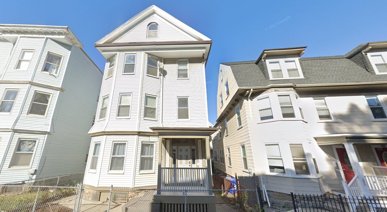 47 Hillside St, Unit 1 in Boston, MA - Building Photo