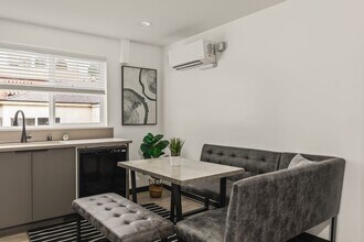 1515 Selby Ave in Los Angeles, CA - Building Photo - Building Photo