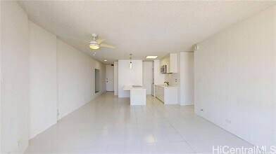 320 Lili?uokalani Ave in Honolulu, HI - Building Photo - Building Photo