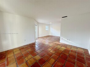 2918 Bird Ave in Miami, FL - Building Photo - Building Photo