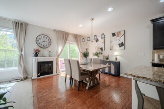 156 Stonehaven Dr in Weymouth, MA - Building Photo - Building Photo