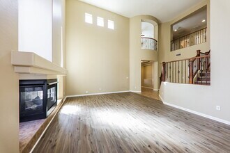 33305 N 21st Dr in Phoenix, AZ - Building Photo - Building Photo