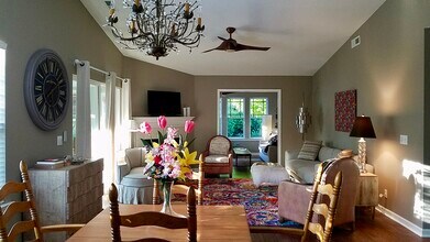 4404 Wood Duck Way in Hendersonville, NC - Building Photo - Building Photo