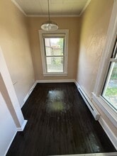 310 W Maple St in Johnson City, TN - Building Photo - Building Photo