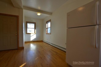 46 Gardner St, Unit 1 in Boston, MA - Building Photo - Building Photo