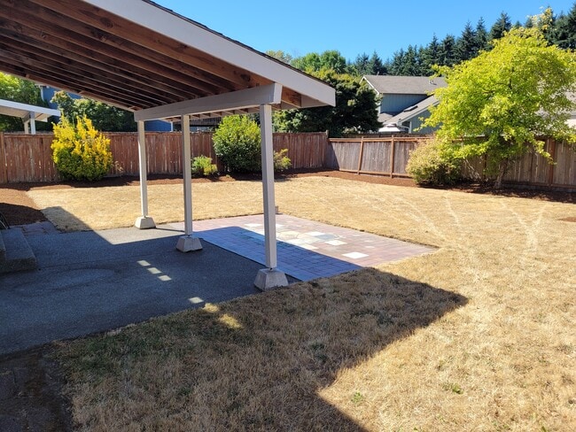 5434 Komachin Loop SE in Lacey, WA - Building Photo - Building Photo