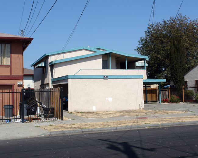 1327 Coalinga Ave in Richmond, CA - Building Photo - Building Photo