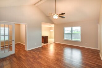 111 Cottonwood Dr in Princeton, TX - Building Photo - Building Photo