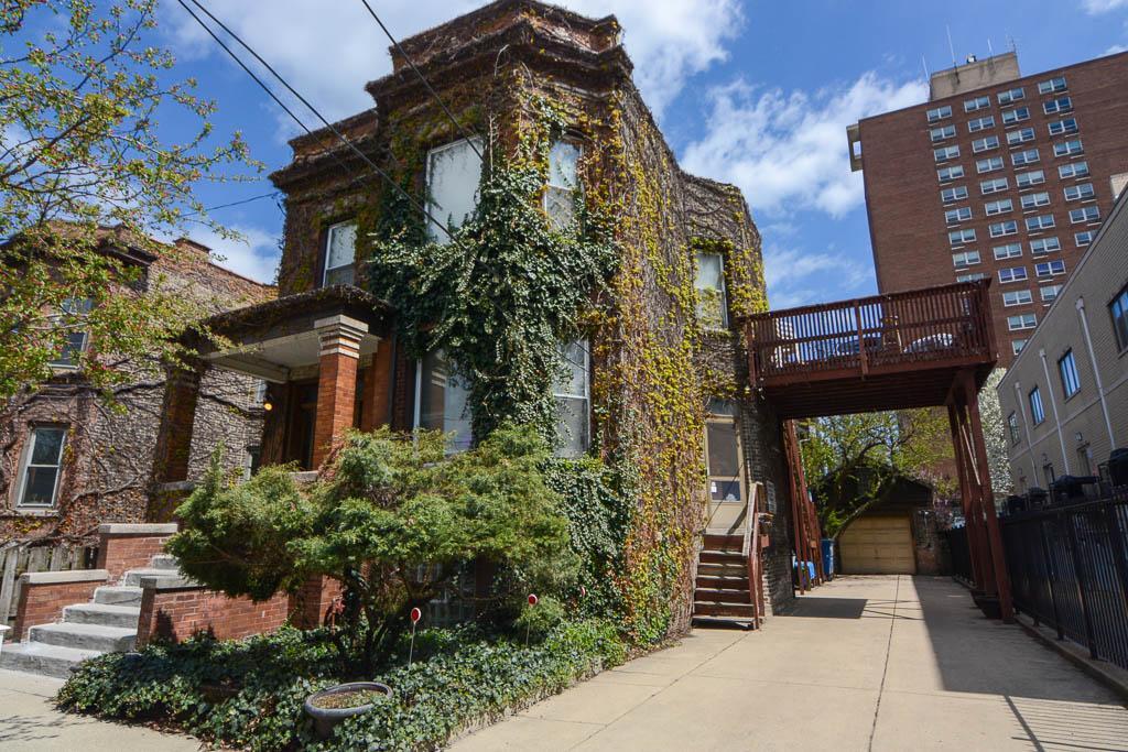 3937 N Wayne Ave, Unit 2R in Chicago, IL - Foto de edificio