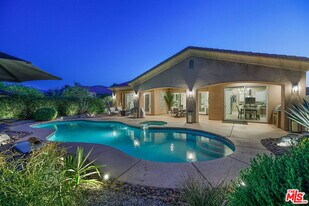 4 Cartier Ct in Rancho Mirage, CA - Building Photo