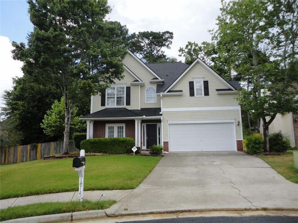 1715 Crestwell Ln SW in Grayson, GA - Building Photo