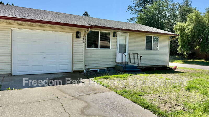 3102 N 19th St in Coeur d'Alene, ID - Building Photo