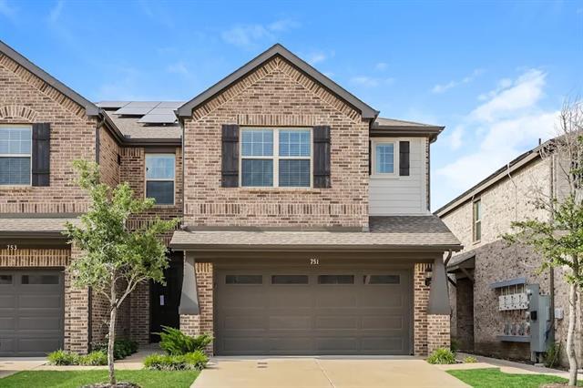 property at 751 Bonnet Trl
