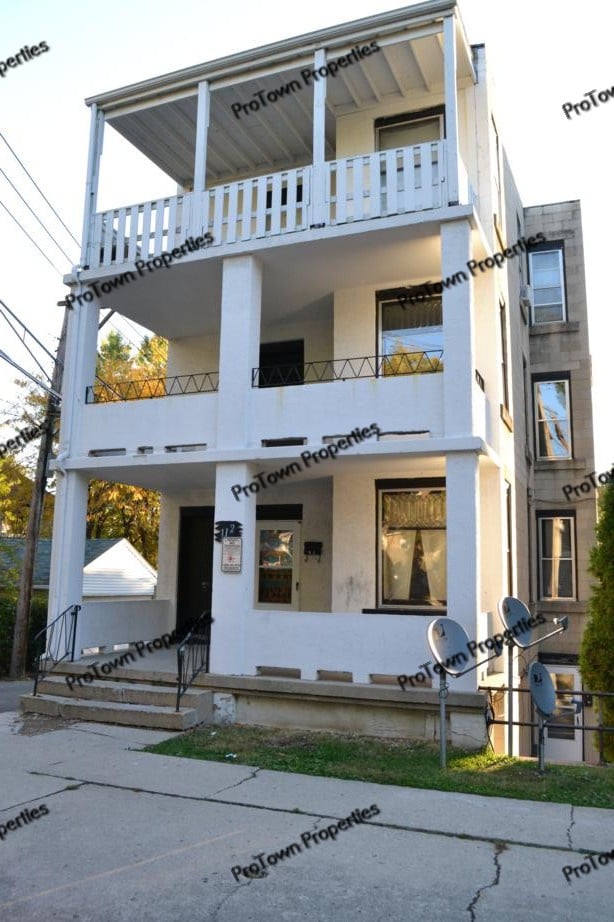 property at 112 Nicholson St