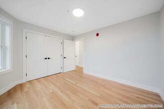 9 Wenham St in Boston, MA - Building Photo - Building Photo