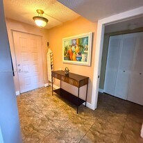 17801 N Bay Rd in Sunny Isles Beach, FL - Building Photo