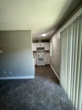 Tuscana Court in Sacramento, CA - Building Photo - Building Photo