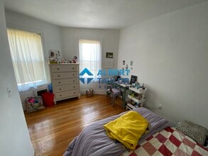 26 Union St, Unit 1 in Boston, MA - Foto de edificio - Building Photo