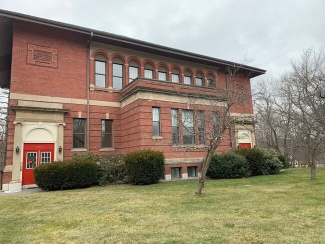 property at 1098 Stafford St