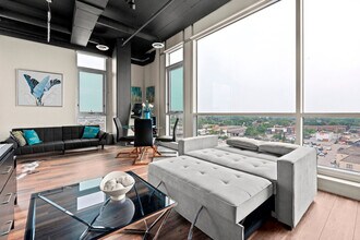 1235 Finch Ave W in Toronto, ON - Building Photo - Building Photo