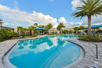 8332 Enclave Way, Unit 102 in Sarasota, FL - Building Photo - Building Photo