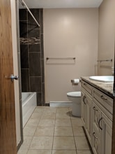 1747 Riggs Rd in St. Peter, MN - Building Photo - Building Photo