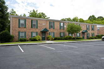 Willows East in Conyers, GA - Foto de edificio - Building Photo