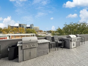 The Parker @ Seventh in Des Moines, IA - Foto de edificio - Building Photo