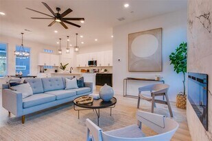 2130 Shea Rd in Dallas, TX - Building Photo